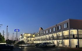 Baymont Inn And Suites By Wyndham Columbus / Near Osu